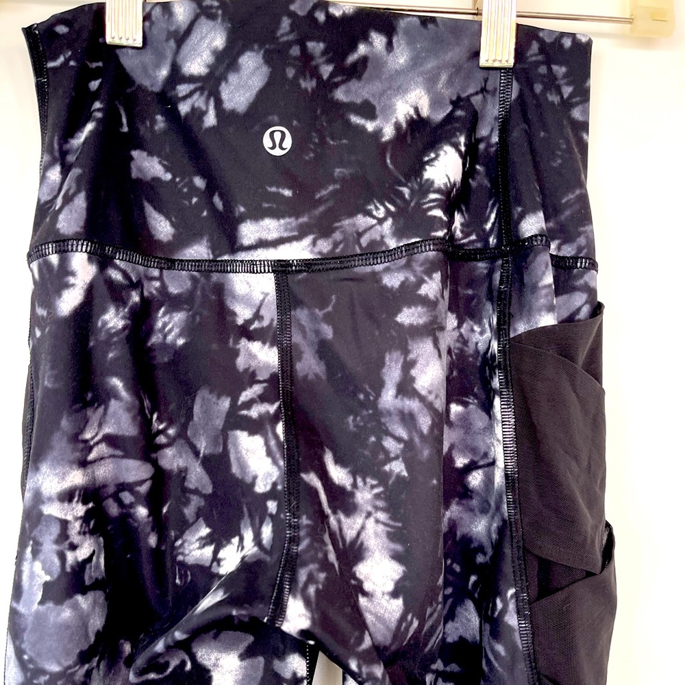 Lululemon High-Waist Tie Die Leggings with Mesh - Picture 2 of 5
